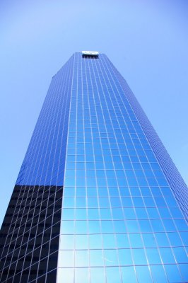 Wormseye View of Lexington Financial Center.jpg