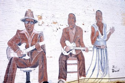 Blues Musicians Mural in Clarksdale.jpg