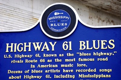Highway 61 Blue Plaque.jpg