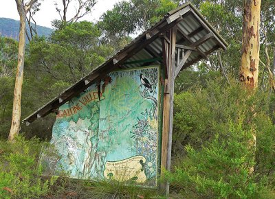 Road to the Megalong Valley