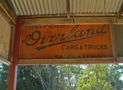 Overland Cars & Trucks