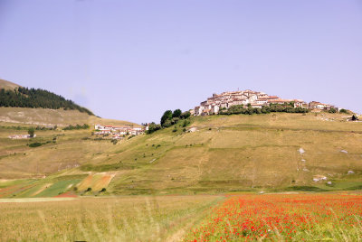 La Fiorita and Castelluccio