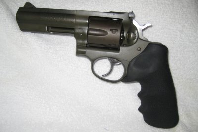 Ruger GP-100 .357MAG/.38 (B)