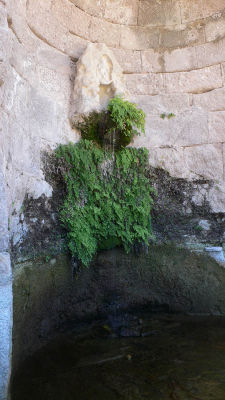 Fountain in one of the niches - Asklepion