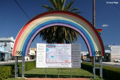 8565- Town of Rainbow - arch