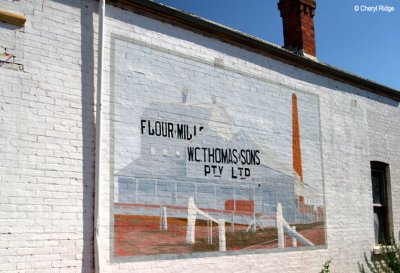 8585- Town of Rainbow - mural