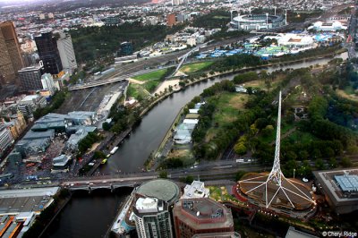 9131b- Yarra River, Arts Centre spire and more