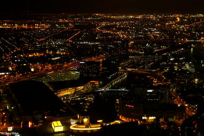 9230b- Melbourne at night