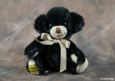 Merrythought micro Jet Black Cheeky bear 1995
