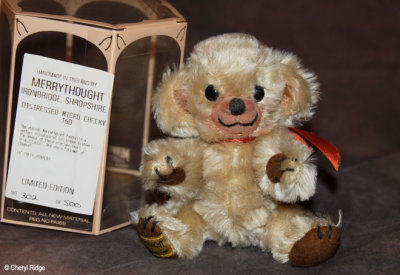 Merrythought T6 (6 inch) Micro Cheeky bears