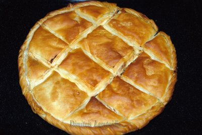Traditional  Cheese  pies ...