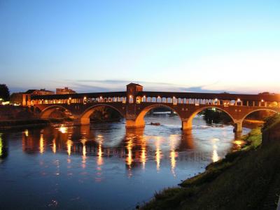 Pavia