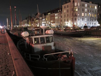 Nyhavn - frozen canal