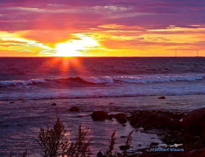 Sun down over Kalmar sound. III