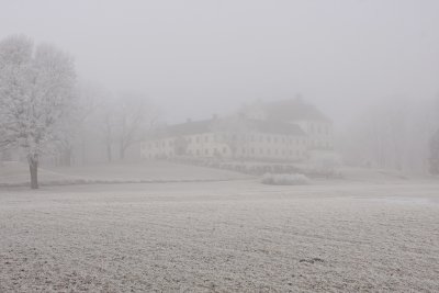 Tid Castle IV - a hazy cold morning.