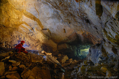 Grotta-del-Cavallone