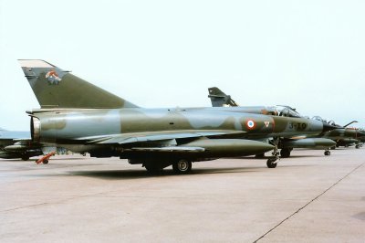 Mirage IIIE 547