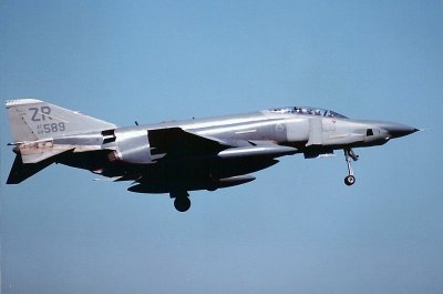 RF-4C 68-589