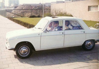 my dads Peugeot 204