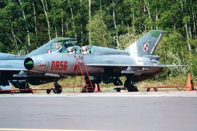 MiG-21UM 0856
