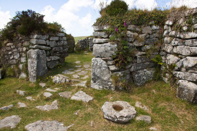 House entrance, Chysauster Romano-British village (7/5/2011)