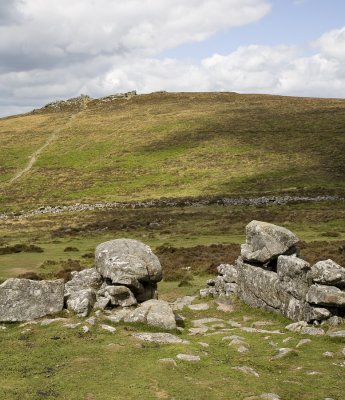 Grimspound entrance (8/2/06)