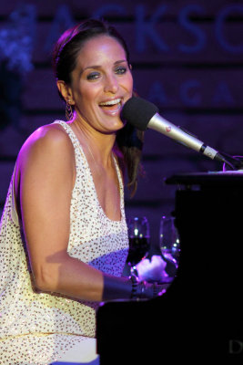 Chantal Kreviazuk @ Jackson-Triggs (2012)