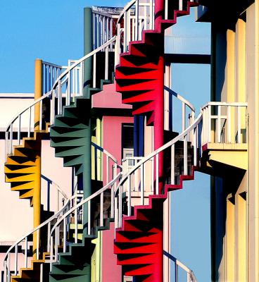 g4/25/480025/3/60053292.Staircase2.jpg