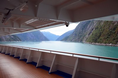 Arriving Tracy Arm Fjord