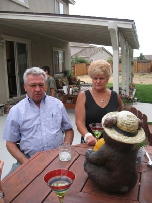 Devoe & Vickie talking to the Bear