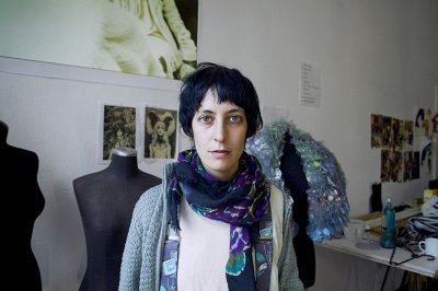 julie  fashiondesigner berlin, 2011-jan-27 15:23