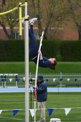 BYU TRACK 4-23-2011 105.JPG