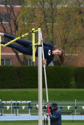BYU TRACK 4-23-2011 106.JPG