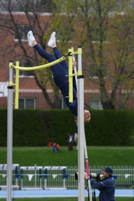 BYU TRACK 4-23-2011 112.JPG