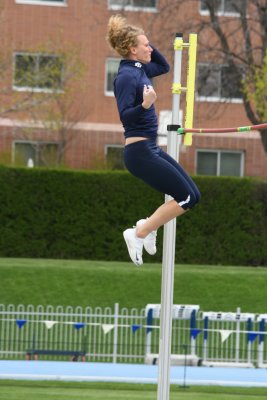 BYU TRACK 4-23-2011 169.JPG