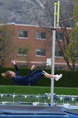 BYU TRACK 4-23-2011 206.JPG