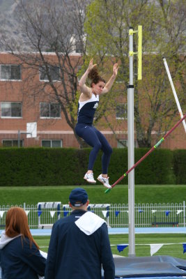 BYU TRACK 4-23-2011 214.JPG