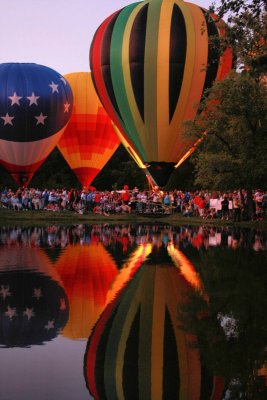 MikeHicks_BalloonGlow1_Centralia_IL_08162008re.jpg