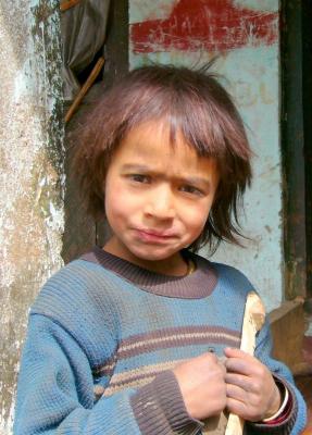 serious gypsy child, the himalayas