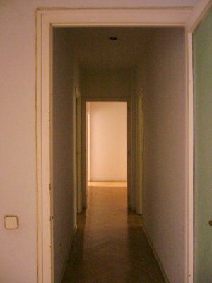 long hallway...the flat is 200m2 with 5 bedrooms