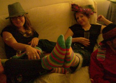 hehe...so SHE had my other sock!