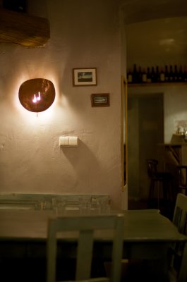 Avslutning med en bedre middag p Mon Rouge Pif, en overraskende god fransk restaurant i nrheten av leiligheten i Zizkov.