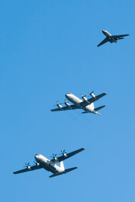 En troika fra Luftforsvaret: Dassault Falcon, P-3 Orion og en av de nye Herculesene.