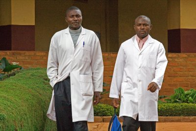 Medical personnel, Kumbo