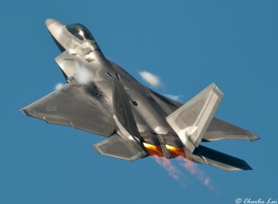 F-22 Raptor wheels up demo