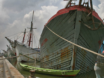 Ships at Sunda Kelapa Harbor Jakarta