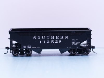 Southern 2-Bay Offset Side Hopper 112528