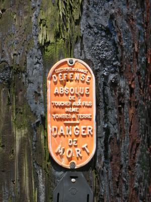 Danger de Mort!