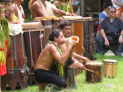 Hiva Oa - Atuona: traditional dances