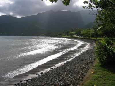 Nuku Hiva - Beach at Taiohae Bay